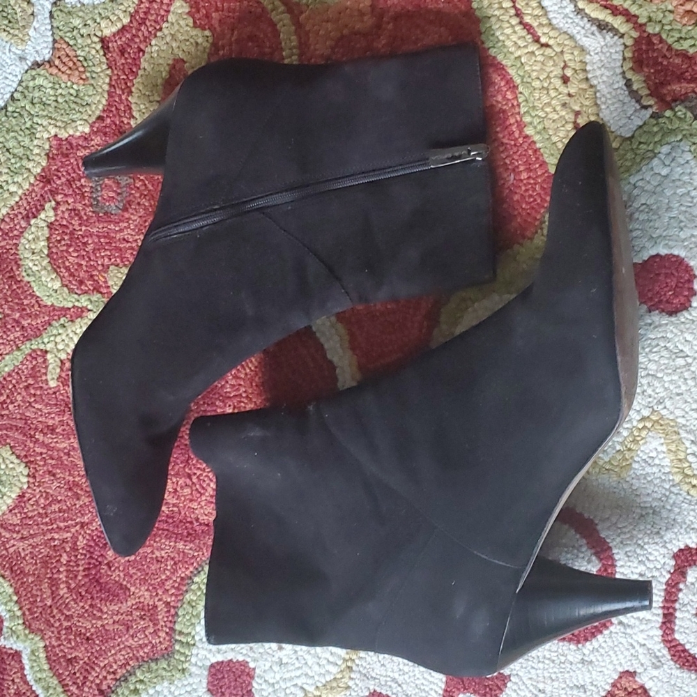 Via Spiga Black Suede Bootie 11M